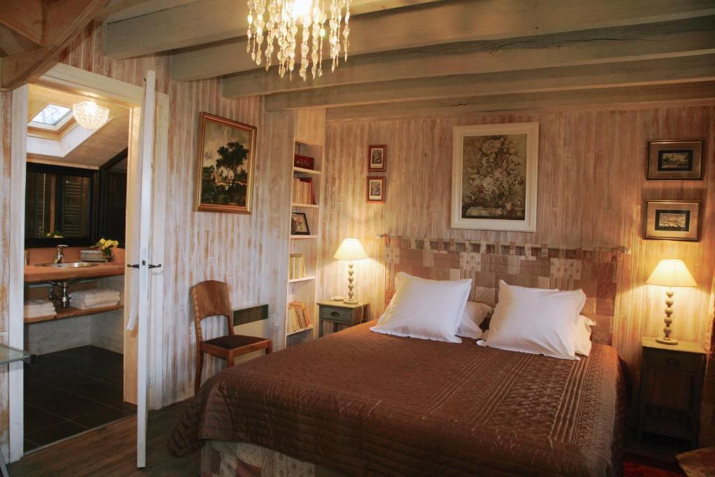 La Belle Epoque Bed & Breakfast Sansac-de-Marmiesse Oda fotoğraf